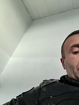 Snapshot of muscularsexy chatting on December 2024 02:00:01 PM muscularsexy online show from December 2024 02:00:01 PM