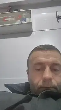 Snapshot of muscularsexy chatting on April 2026 12:03:02 AM muscularsexy online show from April 2026 12:03:02 AM