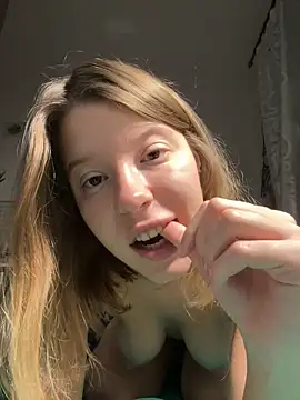 kimczii online show from November 2025 07:10:01 AM