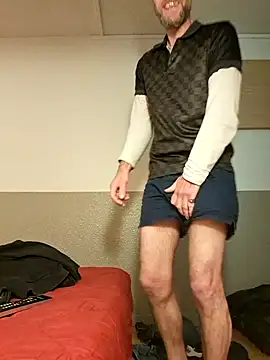 Snapshot of eddouxxx78 chatting on December 2024 04:31:01 PM eddouxxx78 online show from December 2024 04:31:01 PM