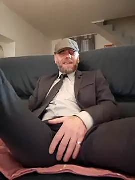 Snapshot of eddouxxx78 chatting on January 2025 05:07:02 PM eddouxxx78 online show from January 2025 05:07:02 PM