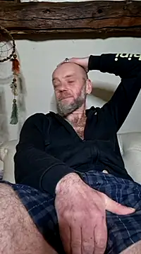 Snapshot of eddouxxx78 chatting on March 2025 04:56:02 PM eddouxxx78 online show from March 2025 04:56:02 PM