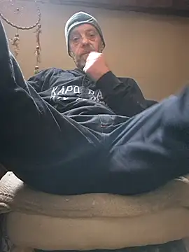 Snapshot of eddouxxx78 chatting on January 2026 03:47:01 PM eddouxxx78 online show from January 2026 03:47:01 PM