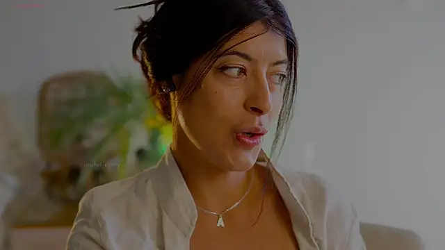 anabelcurvy online show from April 2026 04:26:02 PM