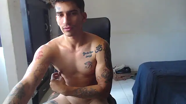 thebestwarrior  online show from September 2025 06:46:02 PM