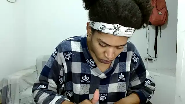 angelamarie1 online show from October 2025 10:39:02 AM