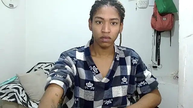 angelamarie1 online show from January 2026 11:20:01 PM