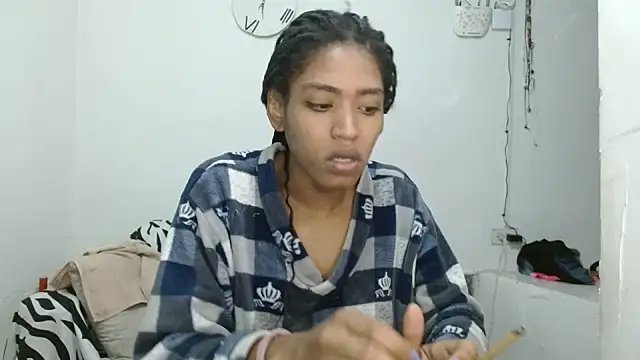 Snapshot of angelamarie1 chatting on June 2026 12:15:01 PM angelamarie1 online show from June 2026 12:15:01 PM