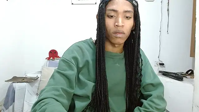 Snapshot of angelamarie1 chatting on June 2026 12:33:02 PM angelamarie1 online show from June 2026 12:33:02 PM