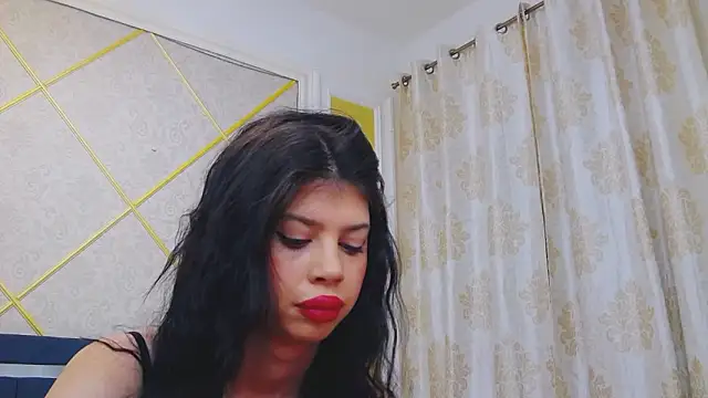 Snapshot of Sierra_Halle chatting on February 2026 04:42:01 AM Sierra Halle online show from February 2026 04:42:01 AM