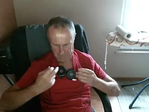 Snapshot of olibrius71 chatting on January 2025 02:29:02 PM olibrius71 online show from January 2025 02:29:02 PM