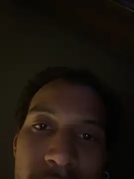 Snapshot of versetopcouple chatting on January 2026 10:39:01 AM versetopcouple online show from January 2026 10:39:01 AM