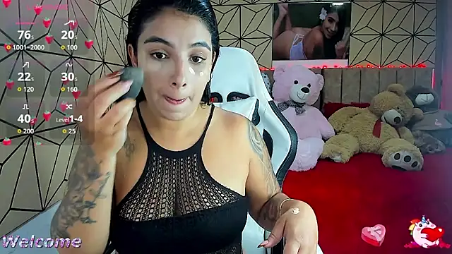 Snapshot of vane_lopez_ chatting on September 2025 06:55:01 PM vane lopez online show from September 2025 06:55:01 PM