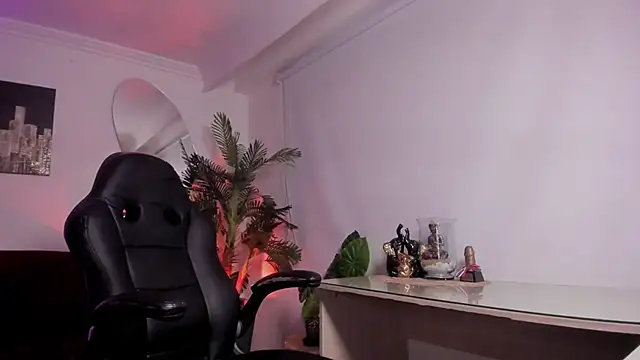 Meghan320 online show from January 2026 11:37:02 AM