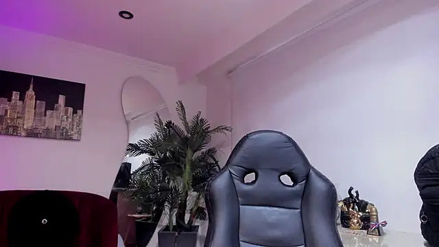 Meghan320 online show from March 2026 11:36:02 AM