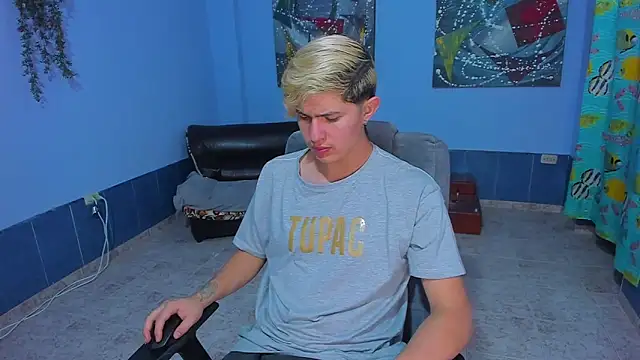 patrik 027 online show from November 2025 06:02:01 AM