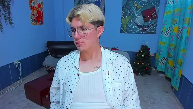 patrik 027 online show from December 2025 06:15:01 PM