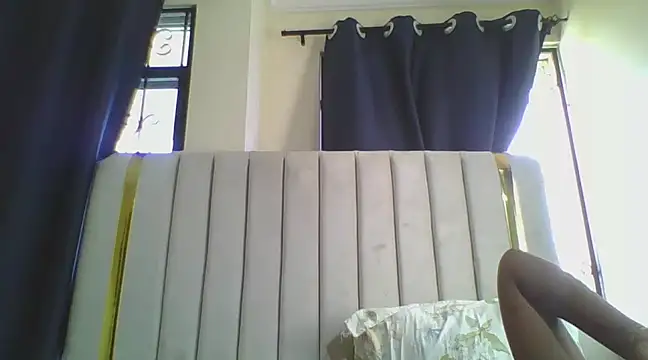 CuteJ online show from February 2025 10:02:01 AM