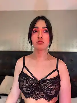 MiahWindsor online show from May 2026 11:20:01 PM