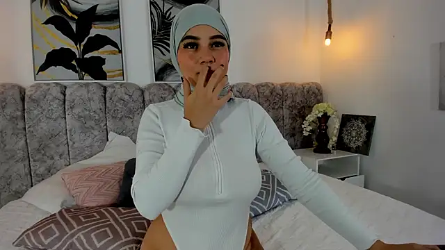 Snapshot of abby_rossee chatting on October 2025 12:03:01 PM abby rossee online show from October 2025 12:03:01 PM