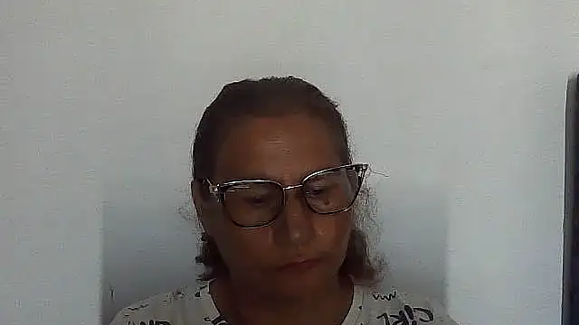 charrysexy1 online show from November 2025 12:49:01 PM