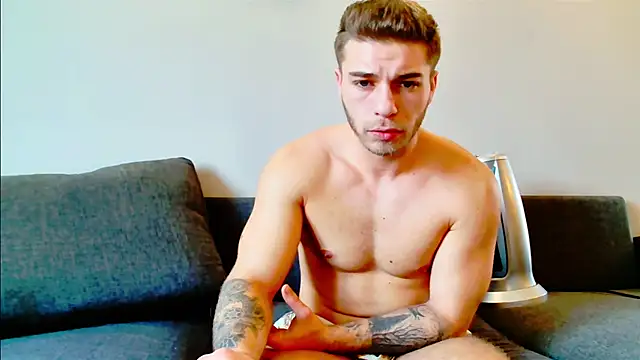 Elkafit28 online show from February 2025 02:16:02 PM