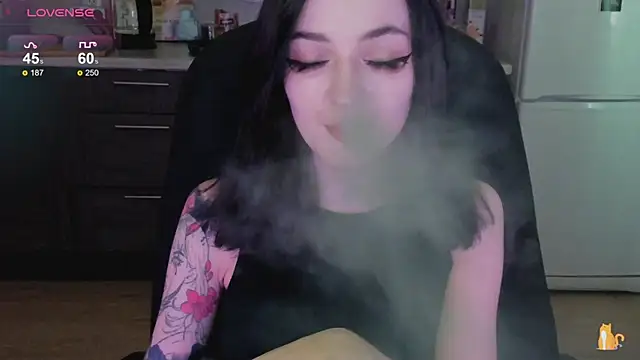 Snapshot of spticc chatting on October 2025 07:37:02 AM spticc online show from October 2025 07:37:02 AM