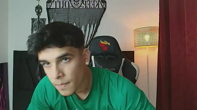 Evan stoner online show from October 2025 03:20:02 AM