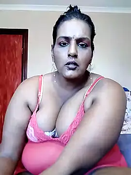 NWC4LYF online show from November 2025 07:52:02 AM