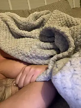 Bustyblondebabe32 online show from March 2025 04:34:02 AM