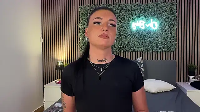 LizaRoxx online show from November 2025 08:51:01 PM