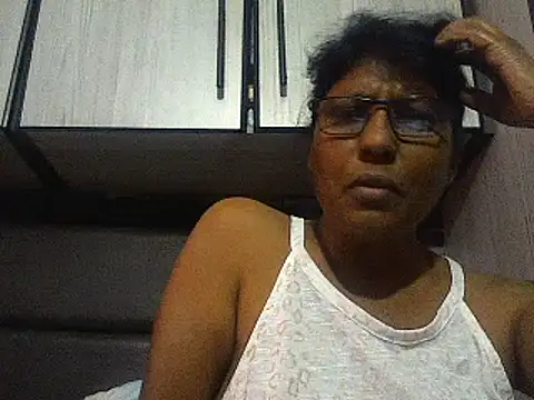 MsAttitude online show from February 2025 07:00:01 AM