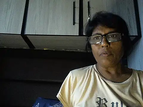 MsAttitude online show from November 2025 05:40:02 AM