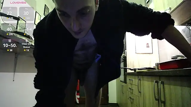 Snapshot of SQUIRRRTER chatting on March 2025 02:08:01 AM SQUIRRRTER online show from March 2025 02:08:01 AM