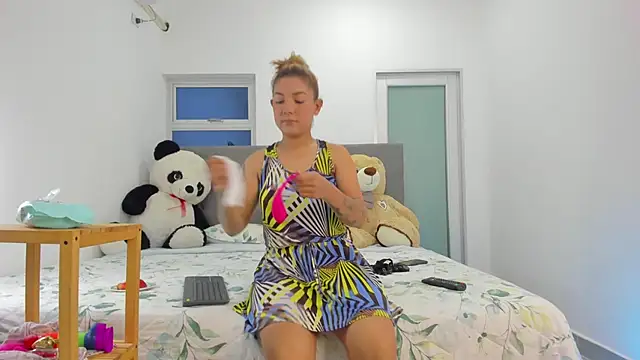 SEJMET LOVE  online show from January 2025 11:02:02 PM