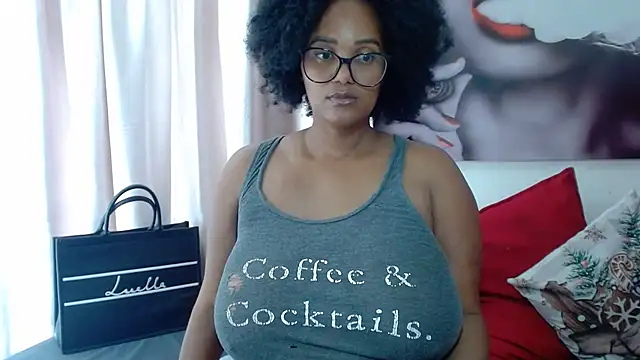 Snapshot of Charlie-Crawford chatting on February 2026 06:22:01 AM Charlie-Crawford online show from February 2026 06:22:01 AM