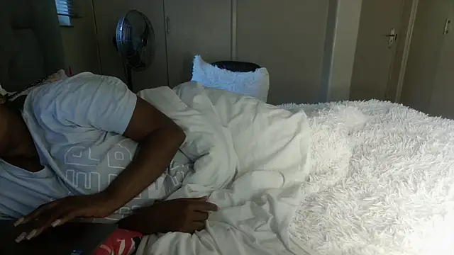 Charlie-Crawford online show from April 2026 04:37:01 AM