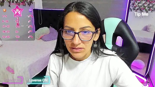 alma blue online show from December 2025 10:37:01 PM