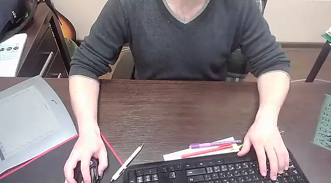 Snapshot of alex89north chatting on March 2025 07:22:01 PM alex89north online show from March 2025 07:22:01 PM