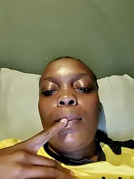 EbonyBuu online show from April 2026 06:49:02 PM