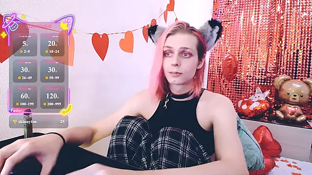 Littlepinkcat online show from February 2026 02:29:02 AM