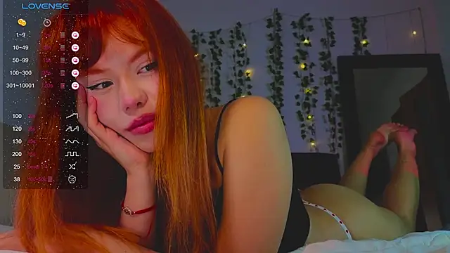 Juliette Sunshine online show from March 2025 10:11:01 PM