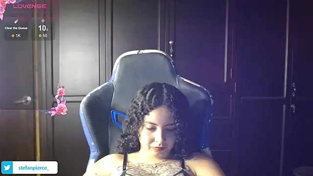 jaydensalvatore  online show from July 2026 10:37:01 PM
