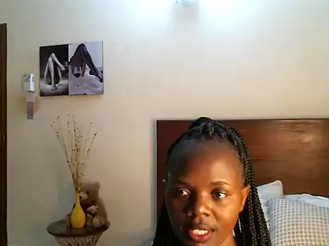 Snapshot of pay_tience chatting on May 2026 06:19:02 AM pay tience online show from May 2026 06:19:02 AM