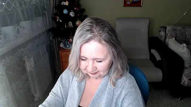 Snapshot of JanaMayer chatting on January 2025 01:17:01 PM JanaMayer online show from January 2025 01:17:01 PM