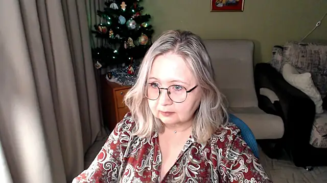 Snapshot of JanaMayer chatting on January 2025 04:32:02 PM JanaMayer online show from January 2025 04:32:02 PM