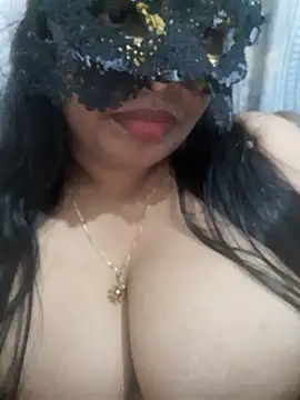 Snapshot of chubby_wife chatting on May 2026 04:57:02 PM chubby wife online show from May 2026 04:57:02 PM