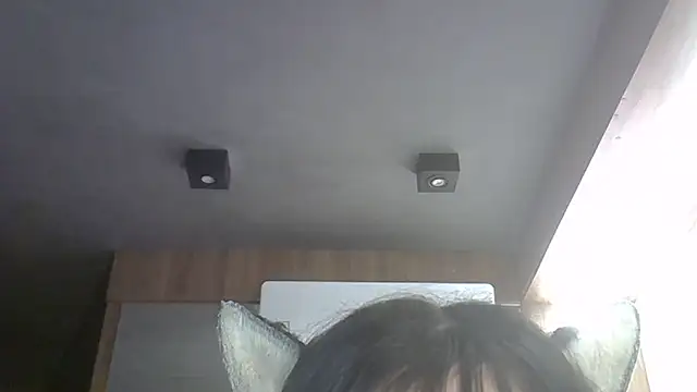 Skinny-Kitten online show from April 2026 01:21:01 AM