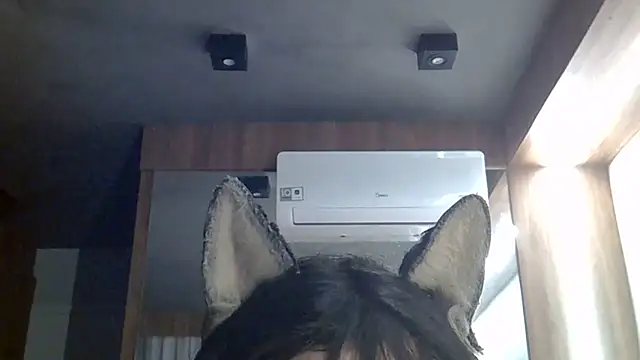 Skinny-Kitten online show from June 2026 02:07:01 PM