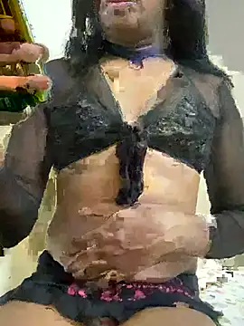 Femcrossy online show from February 2025 07:18:02 PM